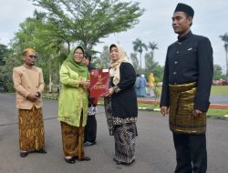 Kenakan Pakaian Adat Nusantara, 7.777 Orang Ikut Upacara Hari Amal Bhakti