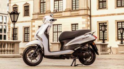 Yamaha D’elight Desain Vespa Kekinian Saudara Jauh FINO yang Keren Abis