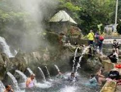 Pemandian Air Panas Guci Tegal