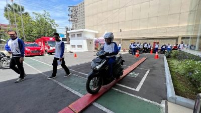 Honda Jateng Bekali Guru SMK Ilmu Safety Riding 