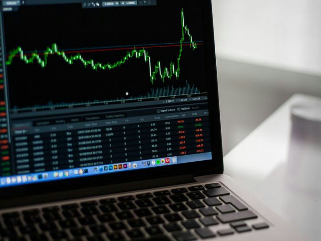 Keuntungan dan  Kerugian Investasi Saham Penting Ketahui
