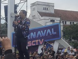 Warga Tegal Menyemut Saksikan Karnaval SCTV Hari Pertama