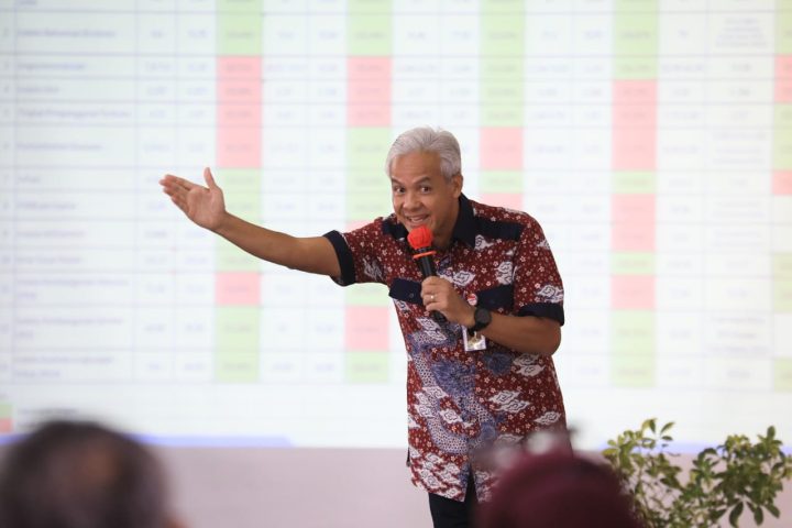 Viral buruh tuntut uang lembur di Jawa Tengah.