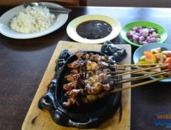 Lagi di Tegal? Wajib Cobain Kuliner Sate Kambing Muda, Ini Tempatnya