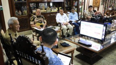 Oknum penimbun beras dan minyak harus ditindak tegas.