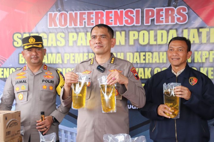 Menahan Minyakita 19.548 Liter, Izin Toko Sembako Terancam Dicabut.