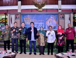 Bupati Tegal Umi Azizah Minta Kades Aktif Perbaharui Data Warga Miskin