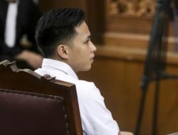 Hakim Vonis Eliezer 1 Tahun 6 Bulan Dipotong Masa Tahanan