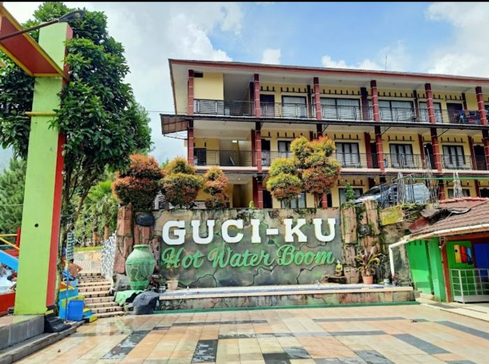 Penginapan di Guci Tegal