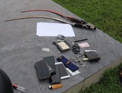 Gagalkan Tawuran Dua Kelompok Pemuda, Polisi Sita Jimat dan Dua Celurit
