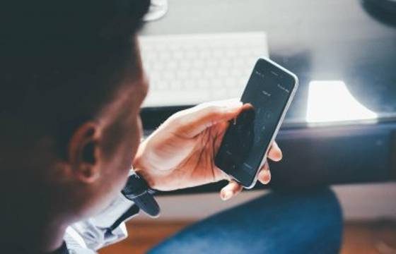 cara membuka HP yang lupa kata sandi menggunakan panggilan darurat.