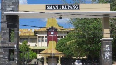 Masuk Sekolah Jam 5 WITA
