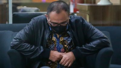 Rafael Alun Trisambodo Akui Lelah Diperiksa KPK, Netizen: Mau Kasian Tapi Harta Bapak 56 M!