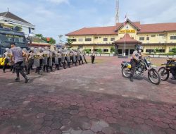Kawal Pemilu 2024, Anggota Polisi di Tegal Latihan Pengendalian Massa