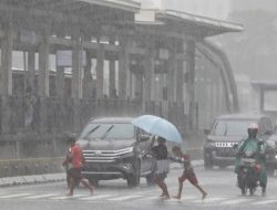 Cuaca Buruk di Indonesia Ancam Beberapa Wilayah, Ini Daftarnya