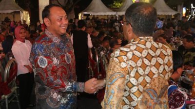 Walikota Tegal Bawa Sarung Goyor dan Batik Tegalan ke Rakernas Apeksi di Makasar