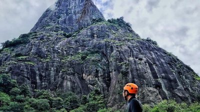 Gunung Parang di Purwakarta, Jawa Barat