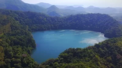 Danau Kastoba di Pulau Bawean, Gresik, Jawa Timur