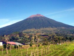 Kisah Legenda Gunung Slamet, Bisa Ambil Bintang Dari Puncaknya