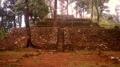 Candi Kethek
